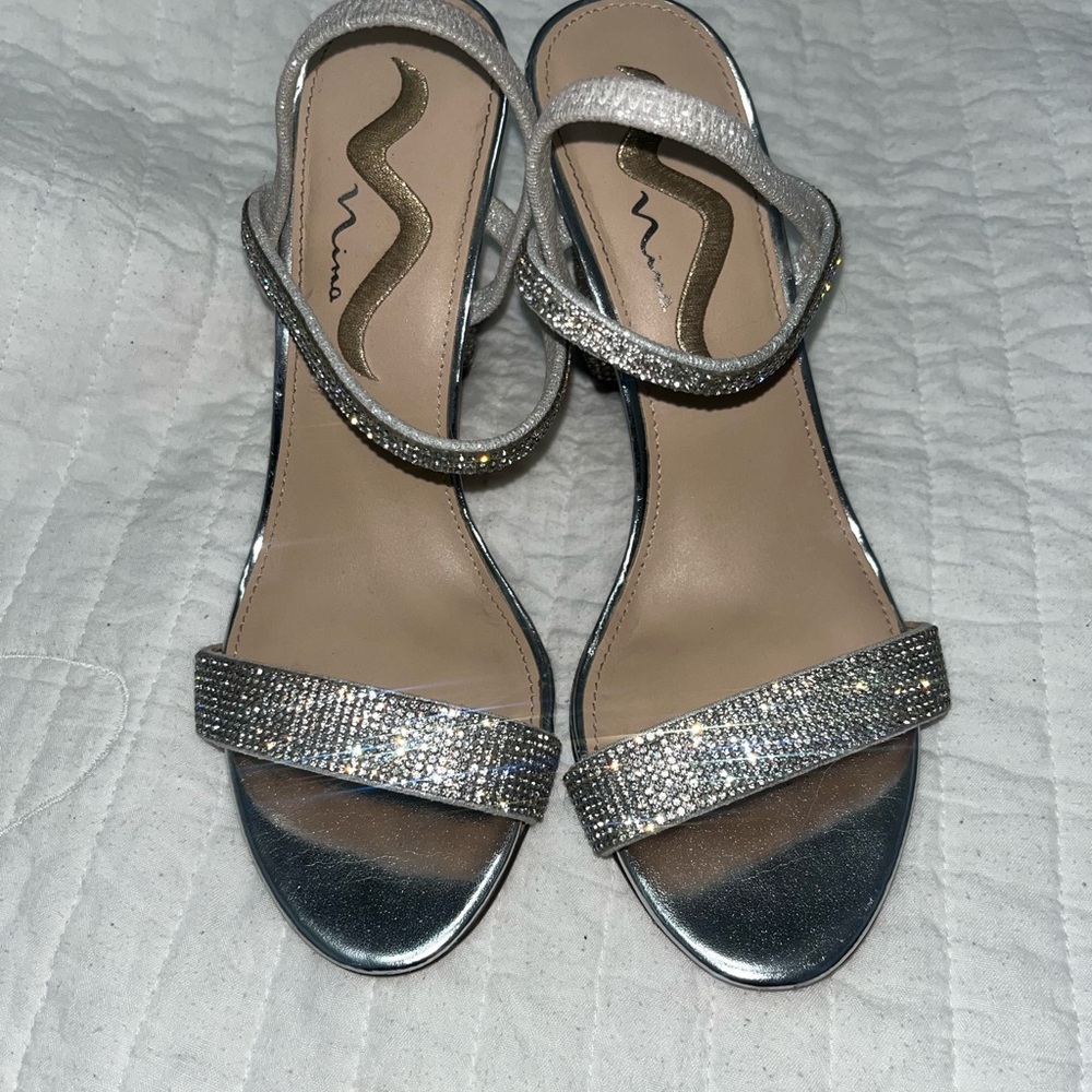Heels - Picture 4 of 5
